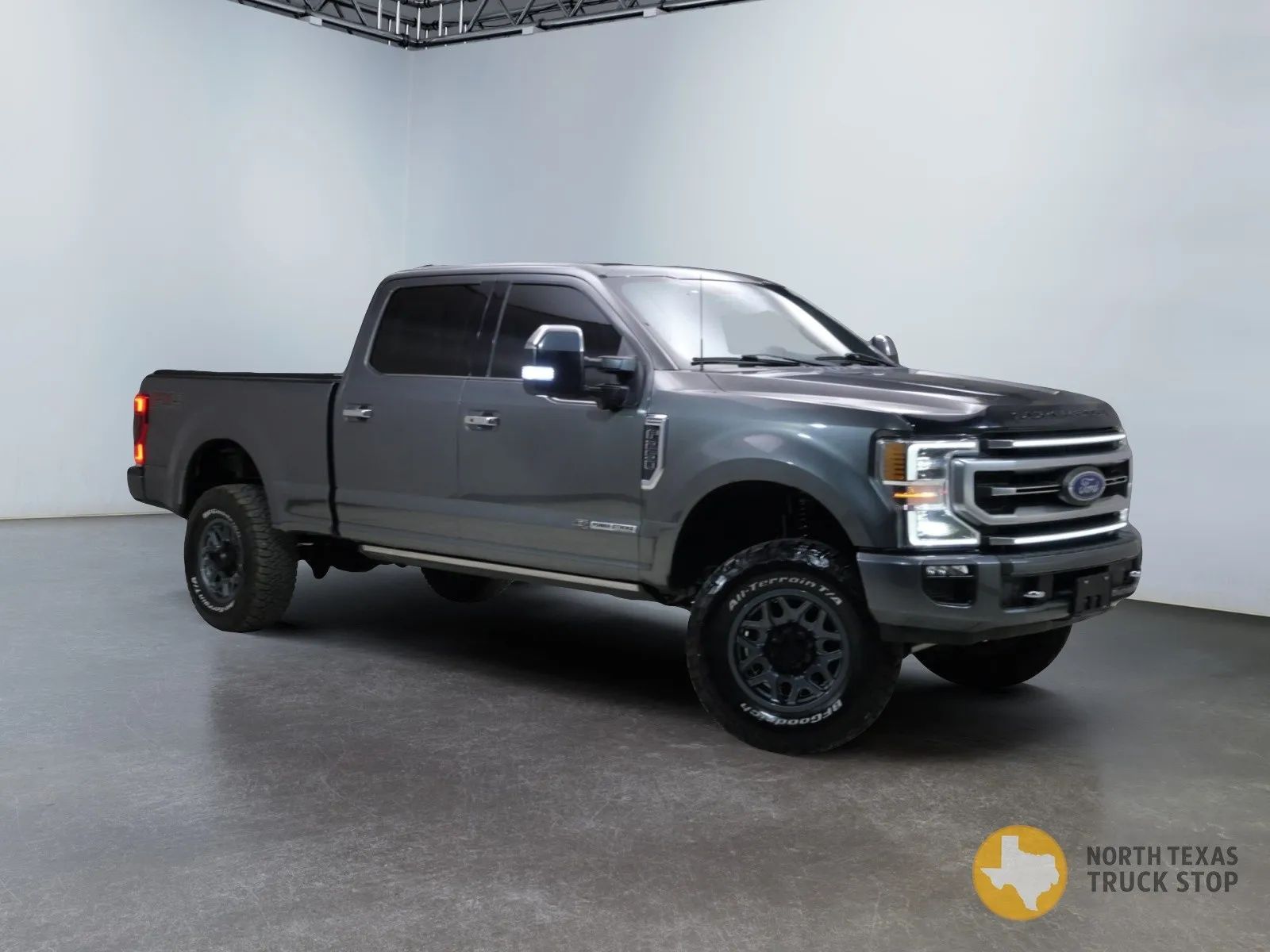 Gray 2020 Ford F-250 Super Duty Pickup Truck Four-Wheel Drive Automatic