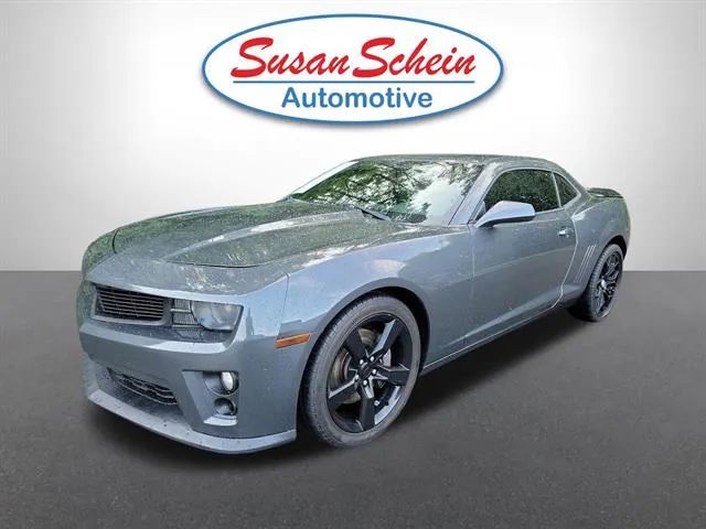 Blue 2010 Chevrolet Camaro 2SS Coupe RWD Coupe Rear-Wheel Drive 6-Speed Automatic