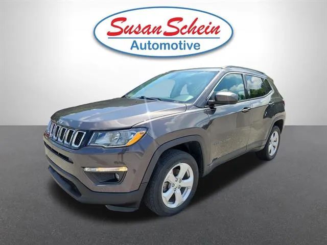  2019 Jeep Compass Latitude 4WD   