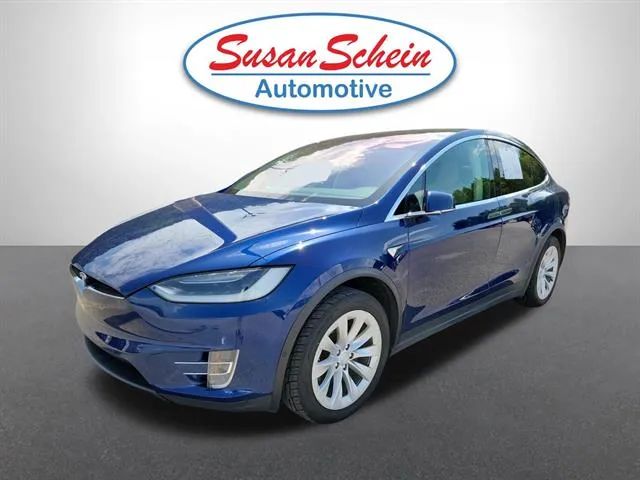 2017 Tesla Model X 90D AWD