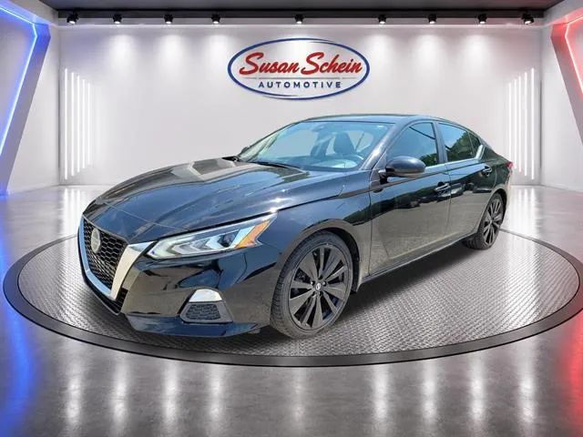 2020 Nissan Altima 2.5 SR FWD