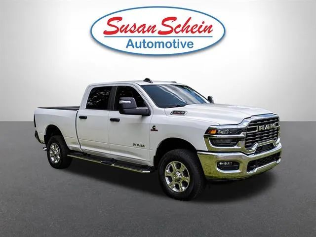 2026 RAM 2500 Big Horn Crew Cab 4WD