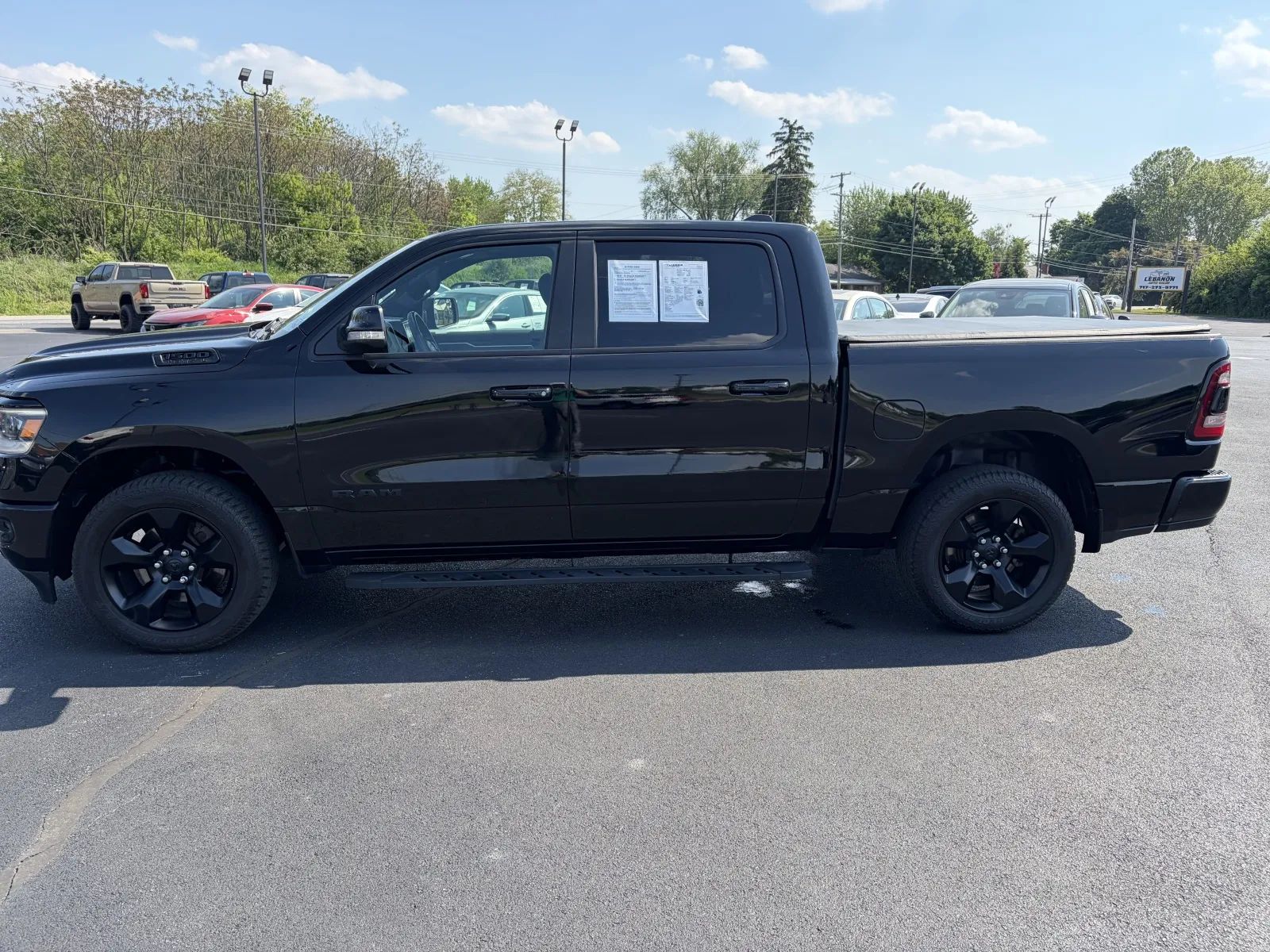 View vehicle photo 5