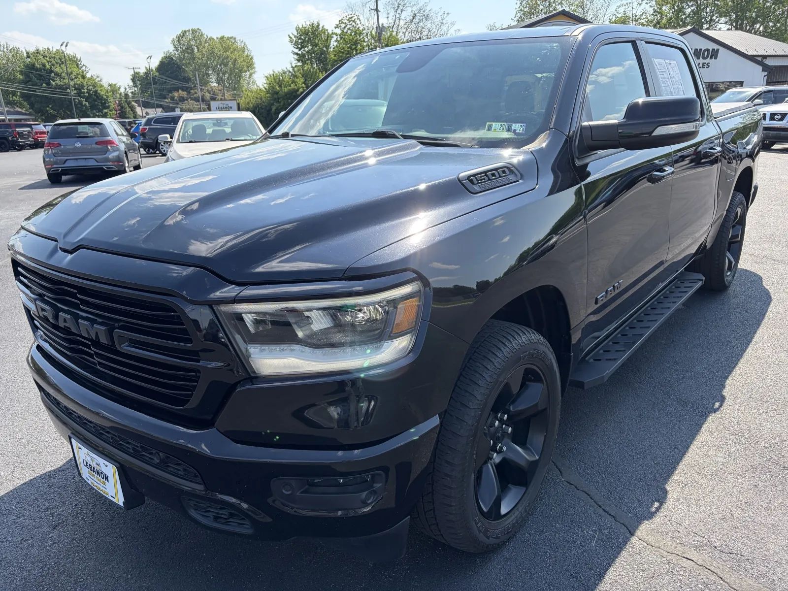 View vehicle photo 4