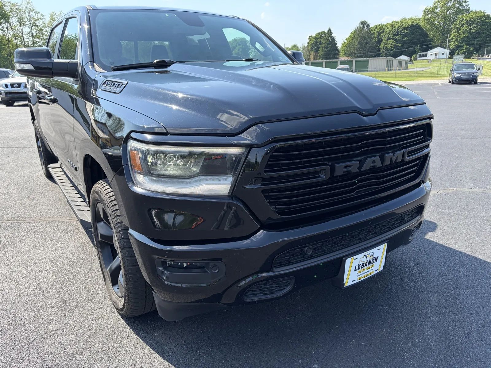 View vehicle photo 2