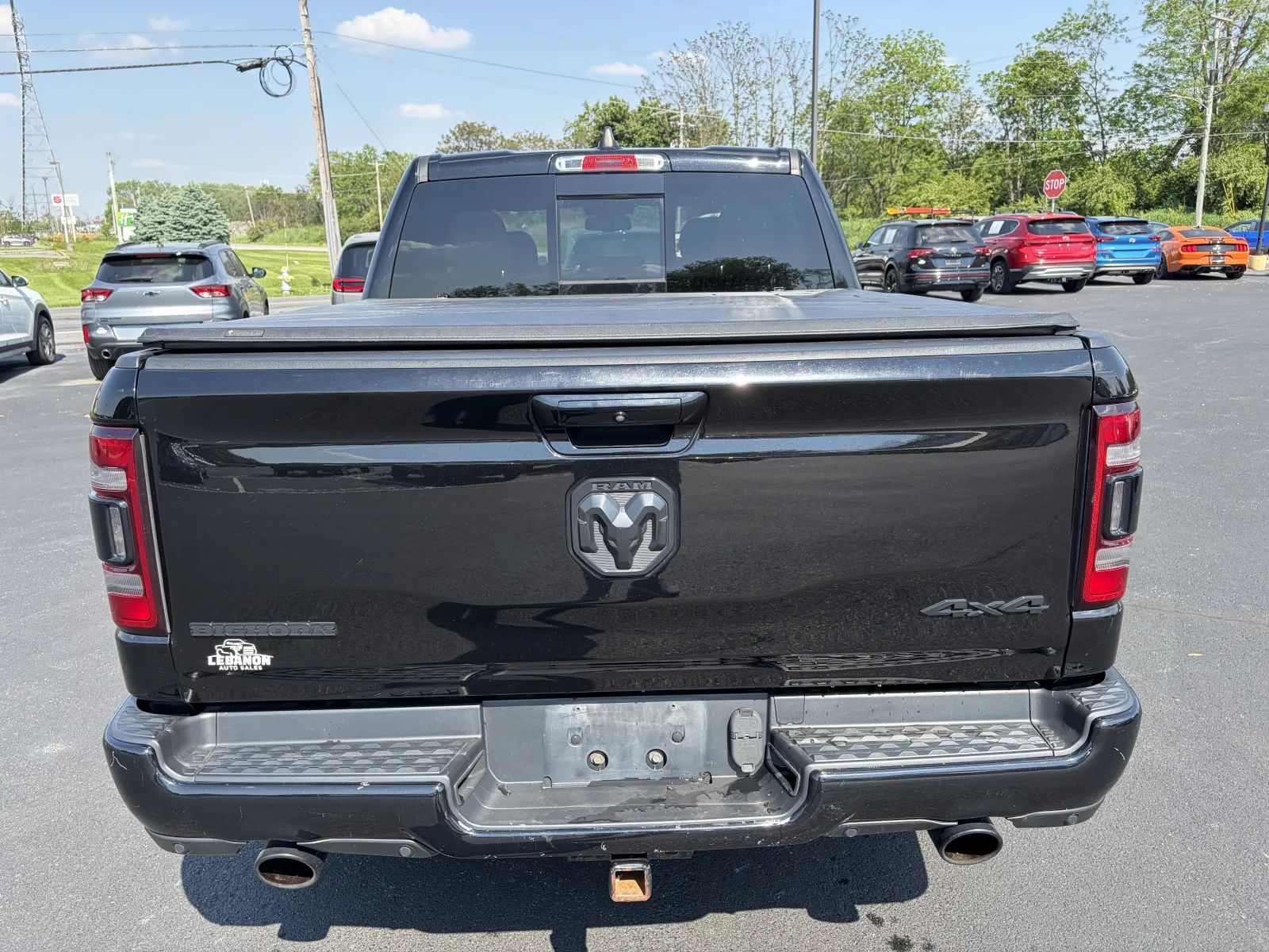 View vehicle photo 7