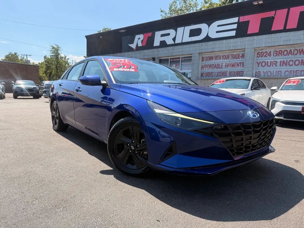 2023 HYUNDAI ELANTRA SEL