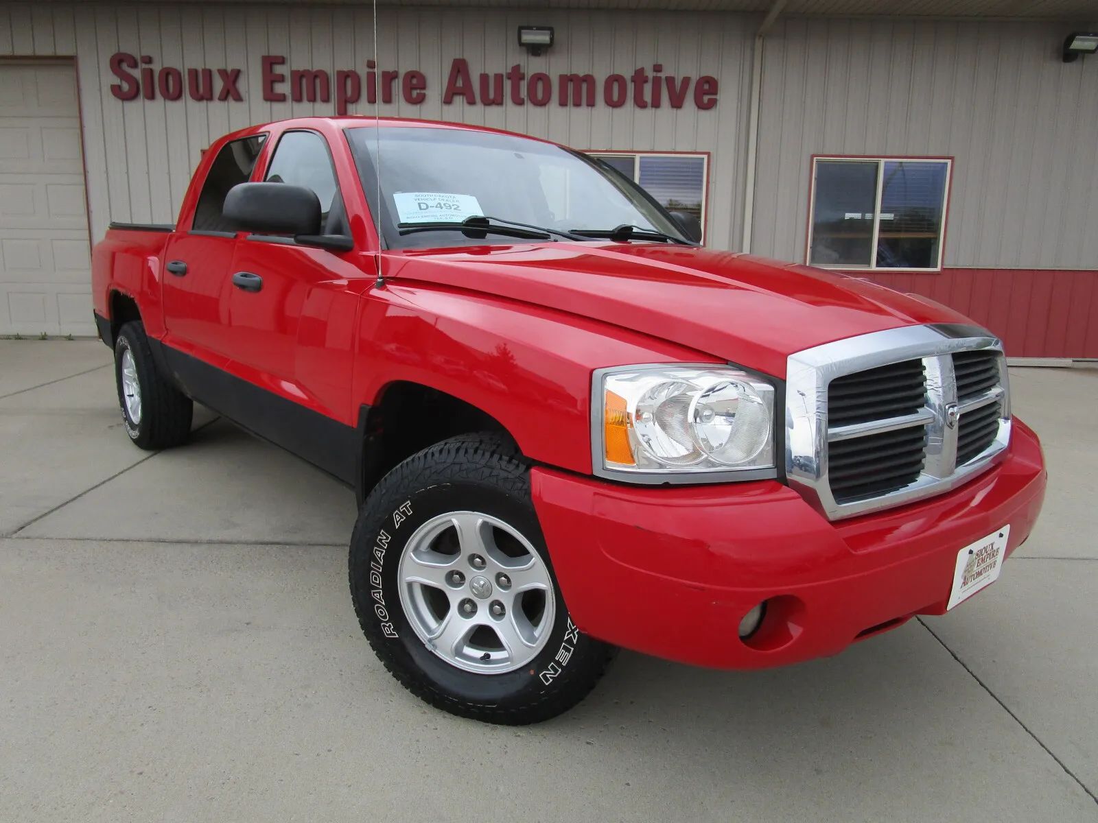 Red 2007 Dodge Dakota SLT Quad Cab 4WD Pickup Truck Four-Wheel Drive Automatic