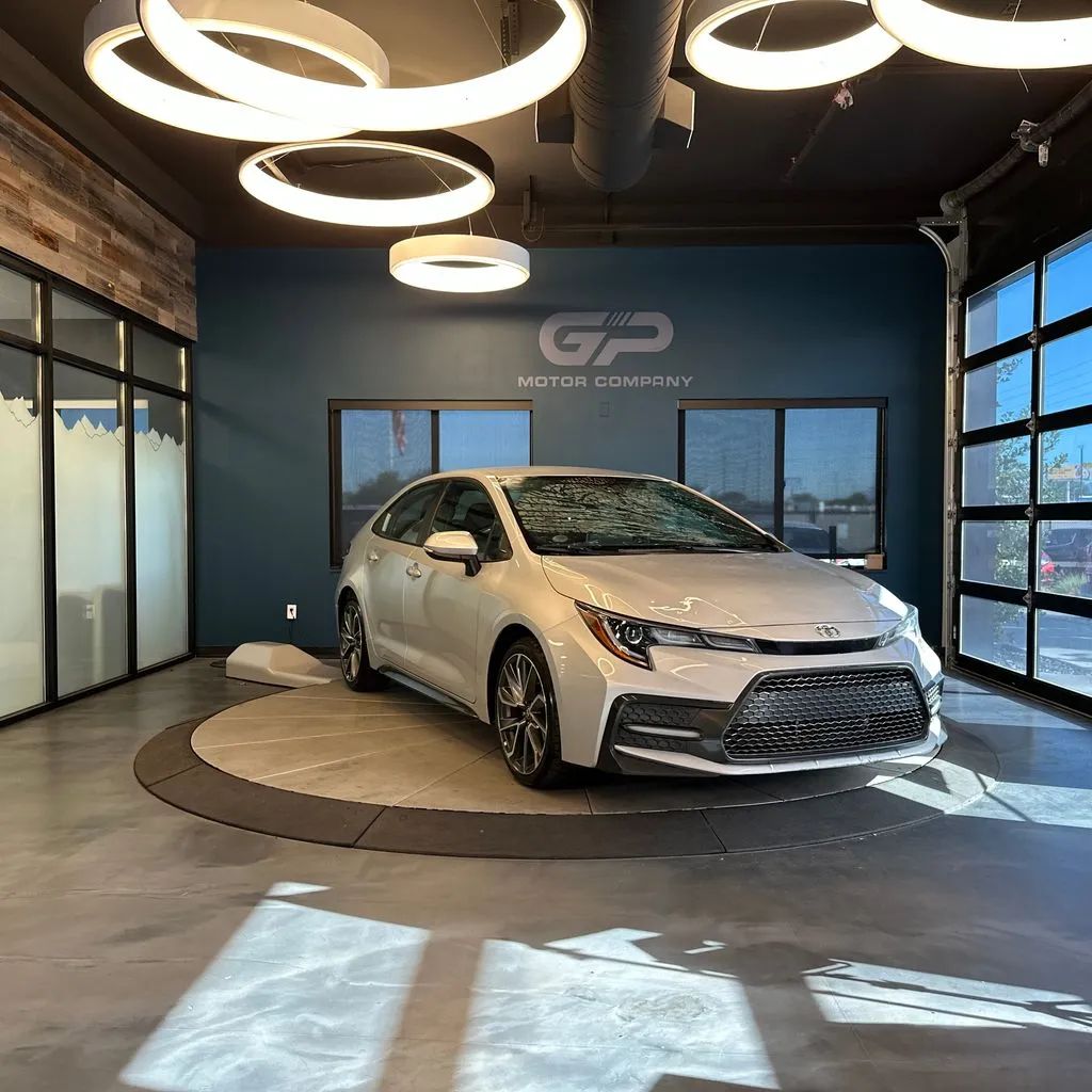 Silver 2021 Toyota Corolla Sedan Front-Wheel Drive Continuously Variable Transmission