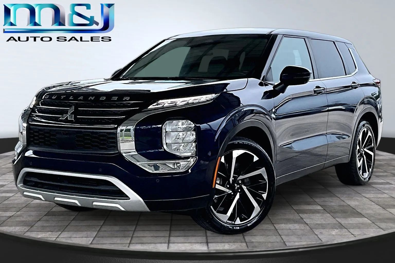 2024 Mitsubishi Outlander SE, BLACK EDITION