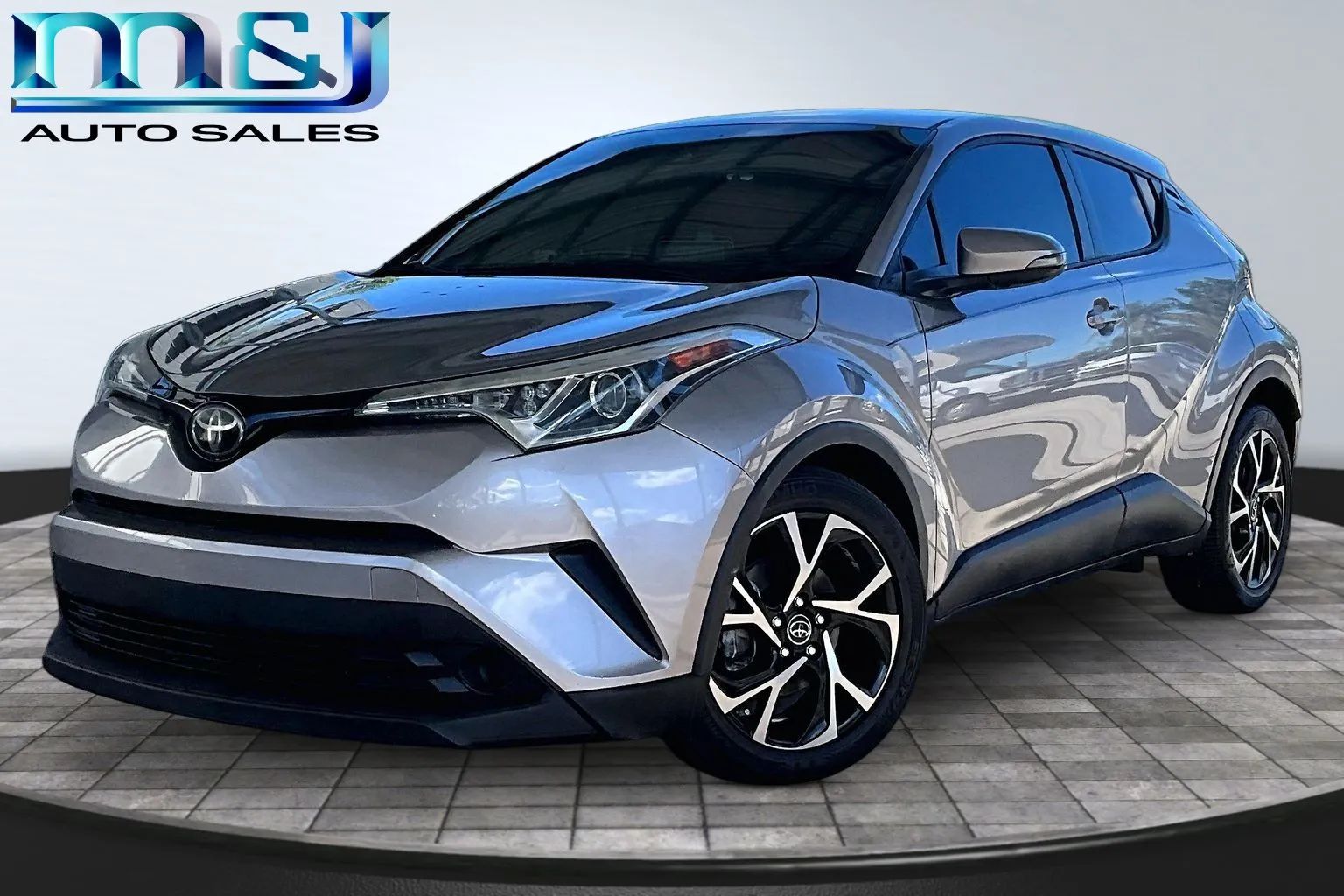 2019 Toyota C-HR LE/XLE/Limited