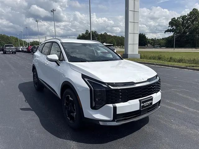 White 2026 Kia Sportage SUV / Crossover All-Wheel Drive 8-Speed Automatic