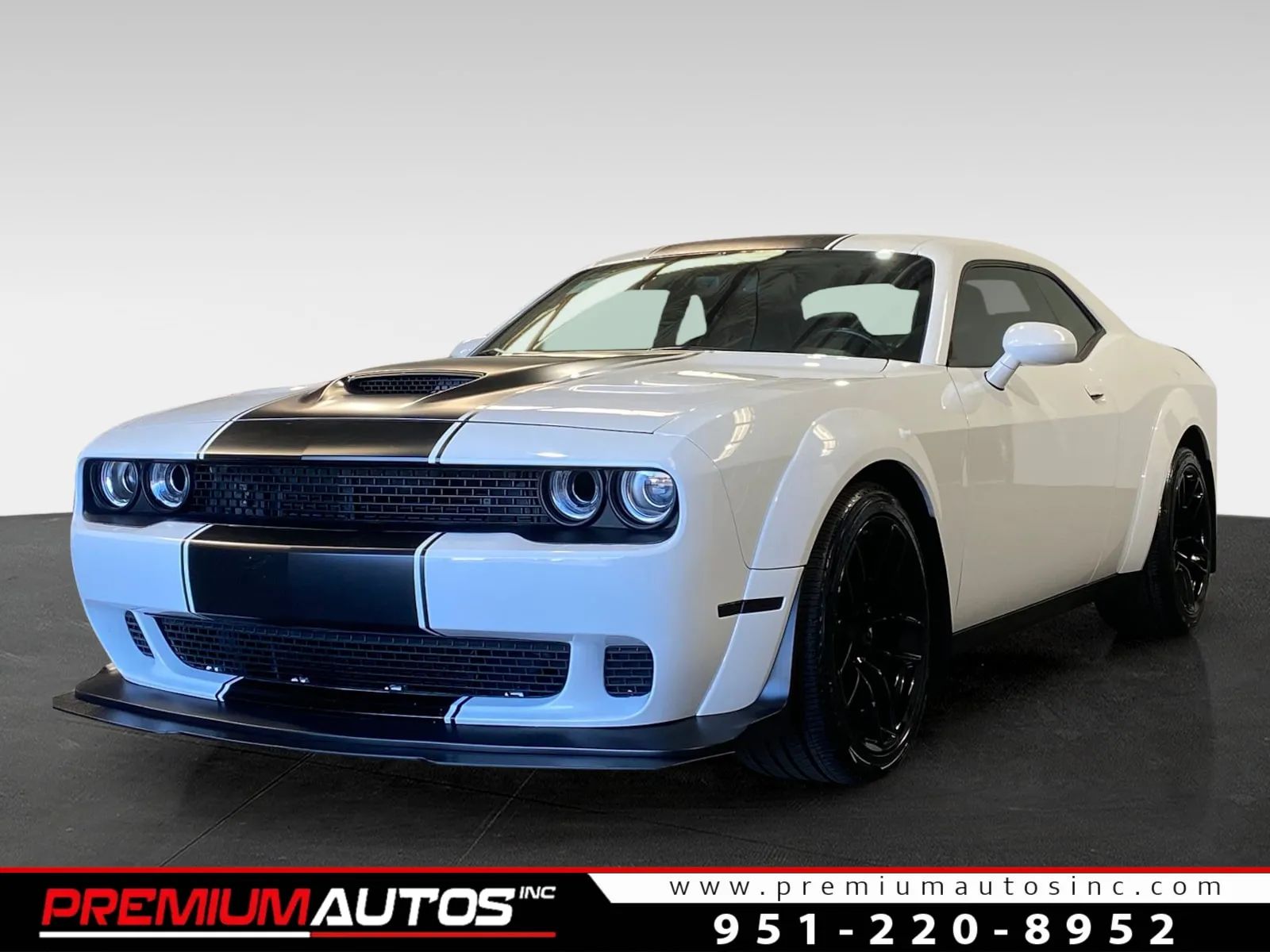 2022 Dodge Challenger R/T Scat Pack Widebody RWD
