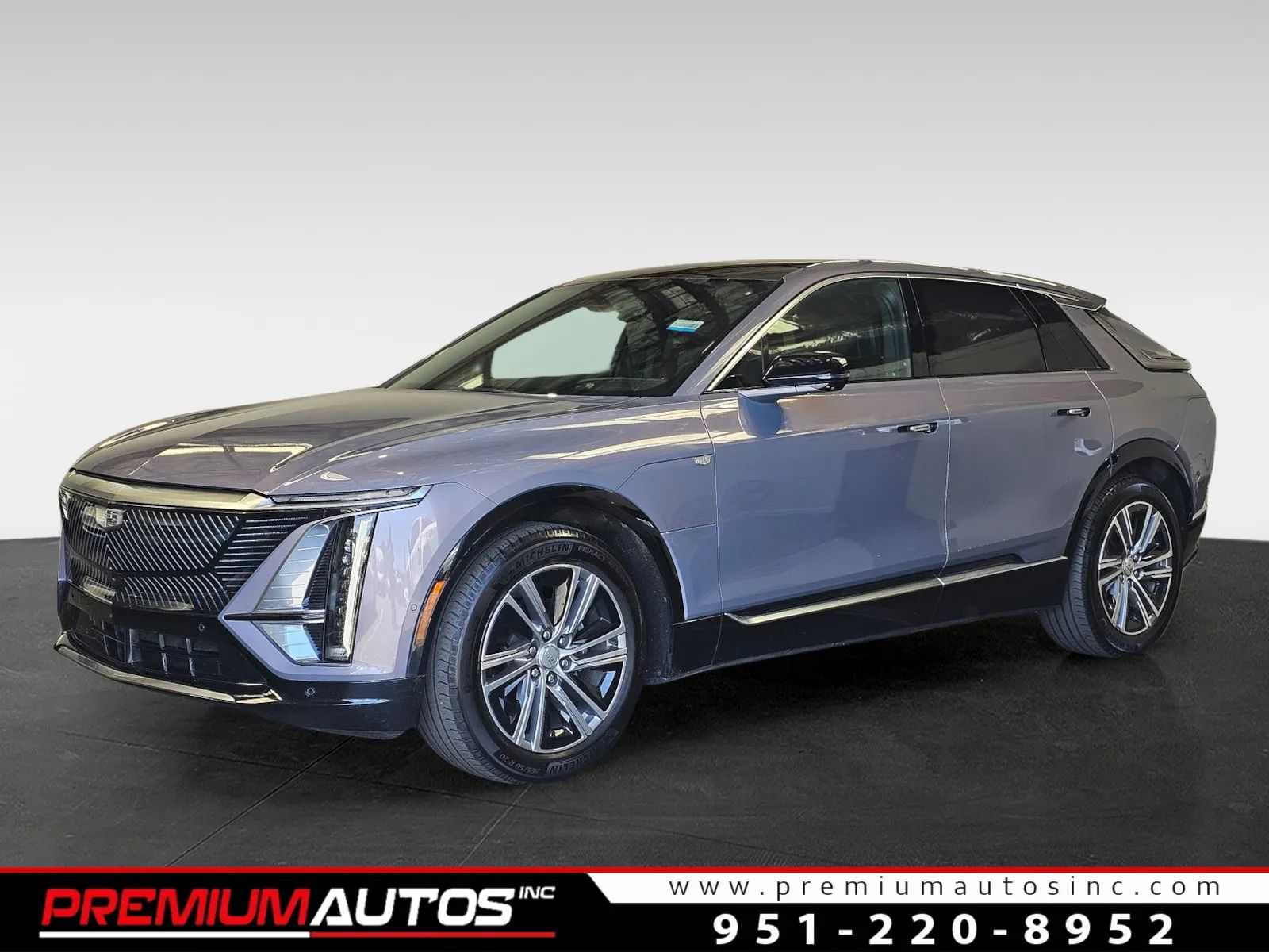 2024 Cadillac LYRIQ Lux-1