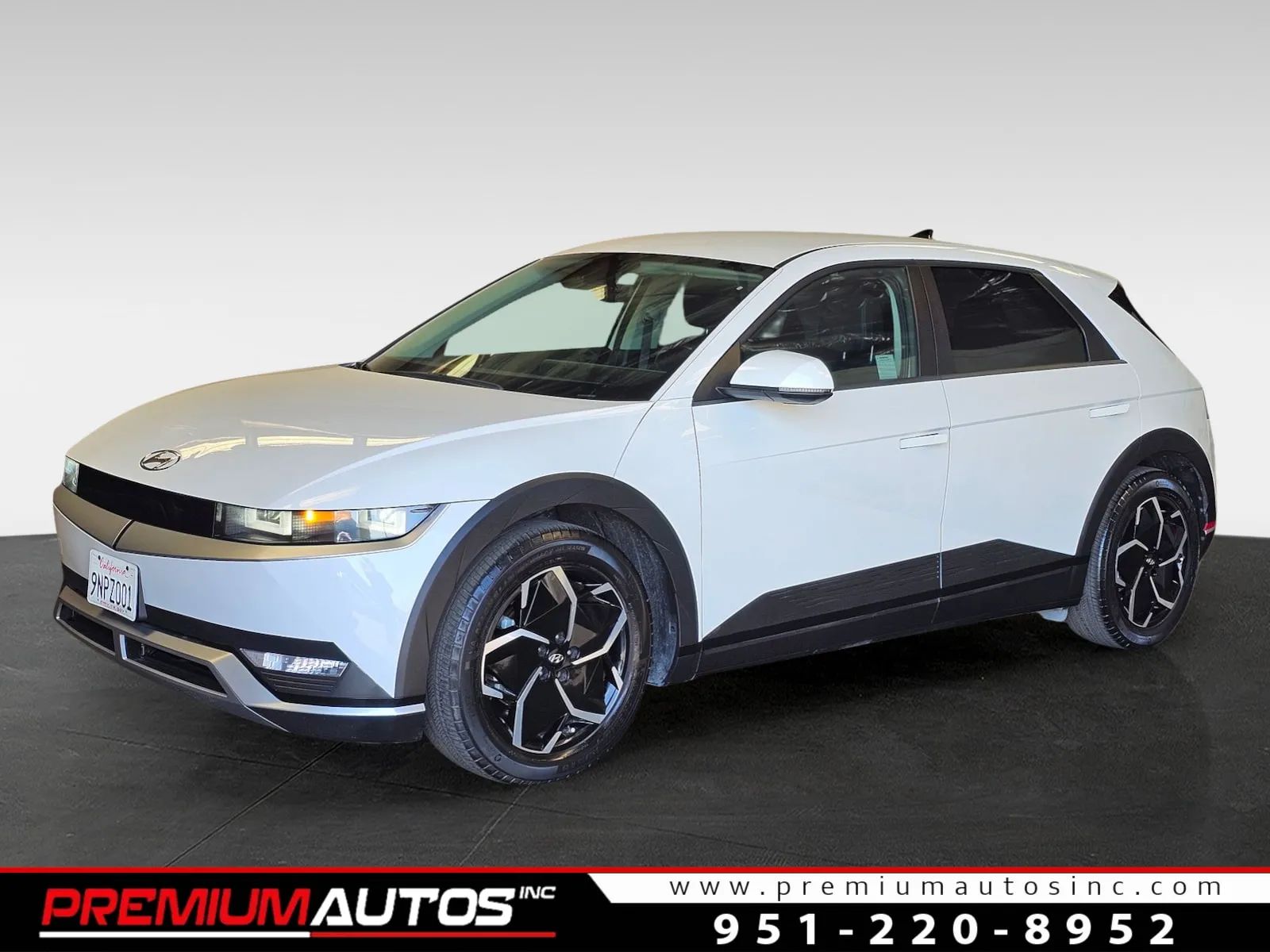 2024 Hyundai IONIQ 5 SE
