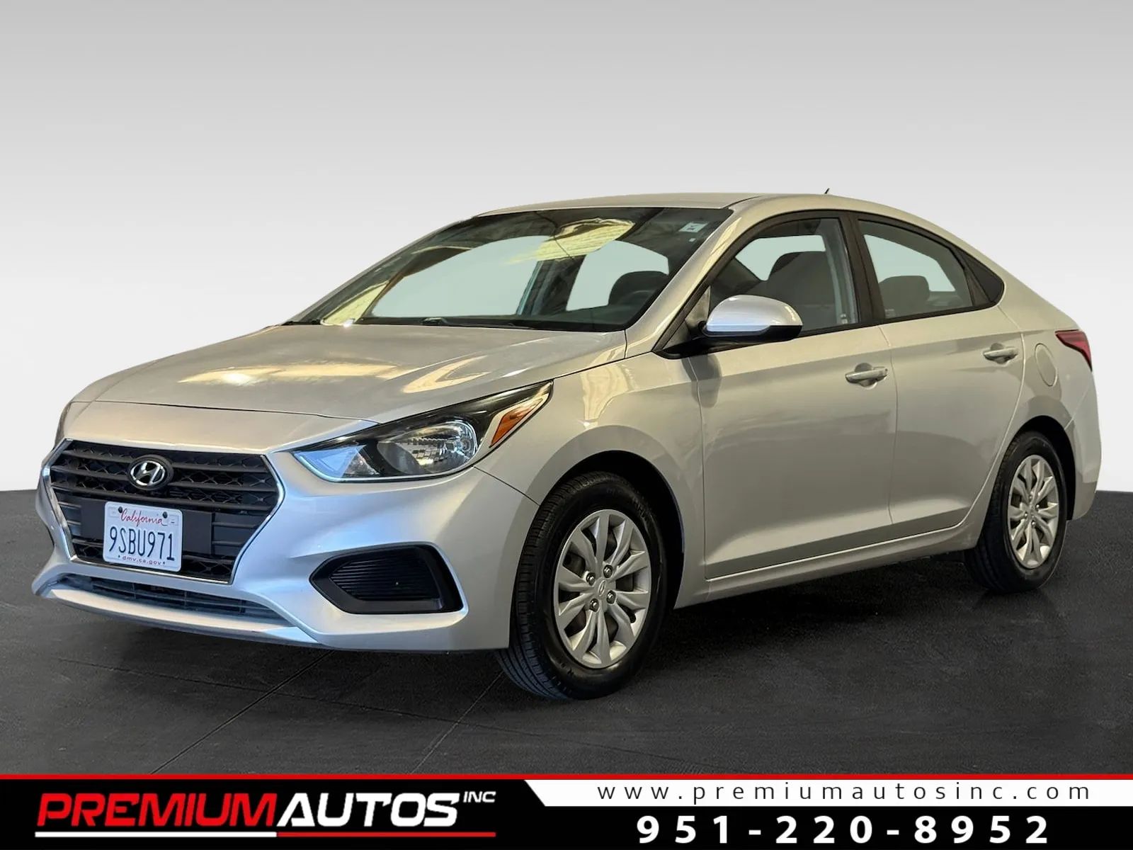 2020 Hyundai ACCENT SE and SEL