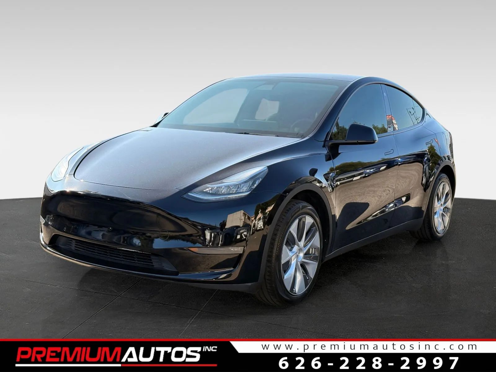  2022 Tesla Model Y Long Range AWD   